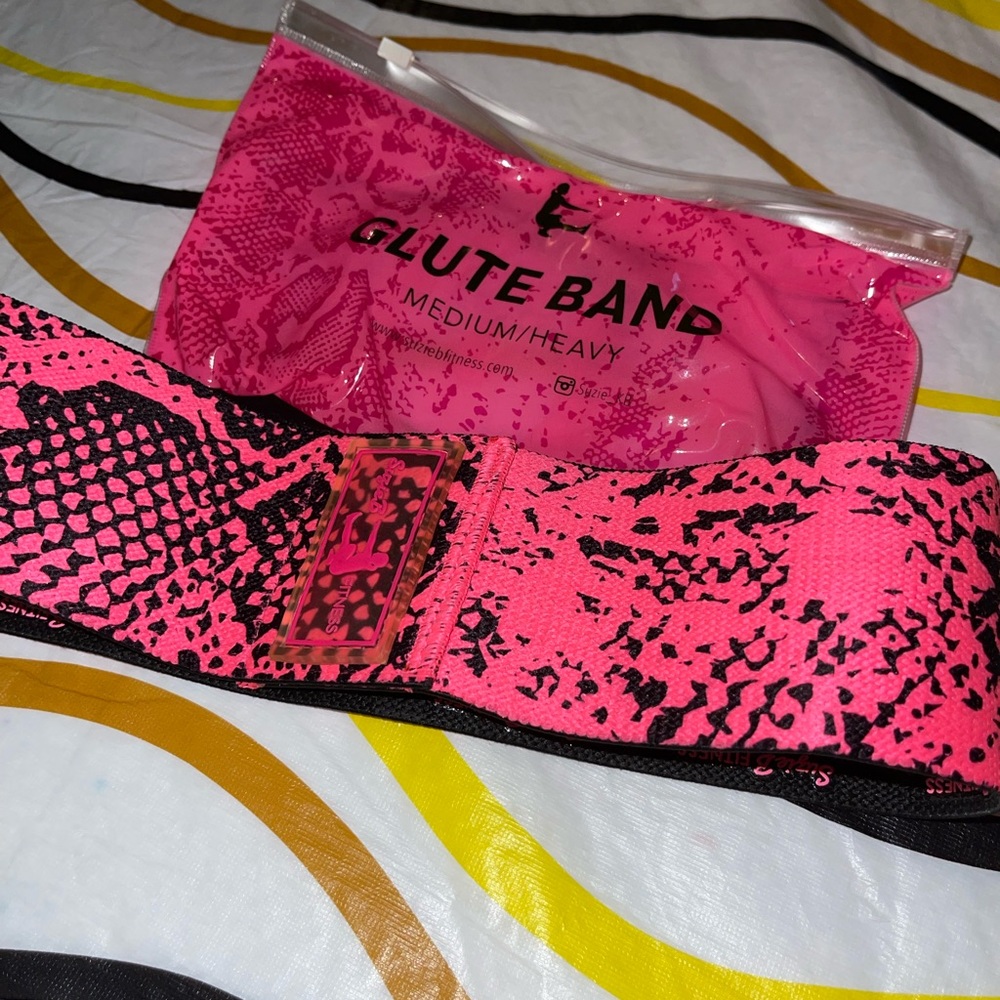 Suzie b glute bands
